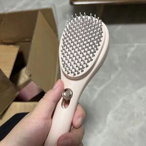 Adjustable Scalp Massaging Brush